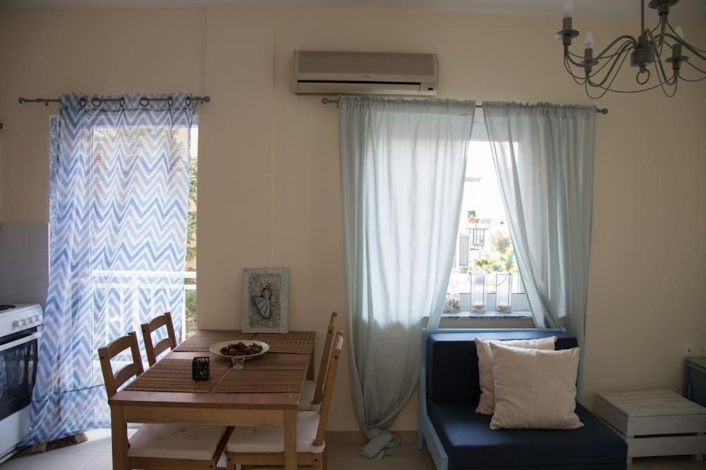 Blue Theros Apartments Paralia Dionisiou Exterior foto