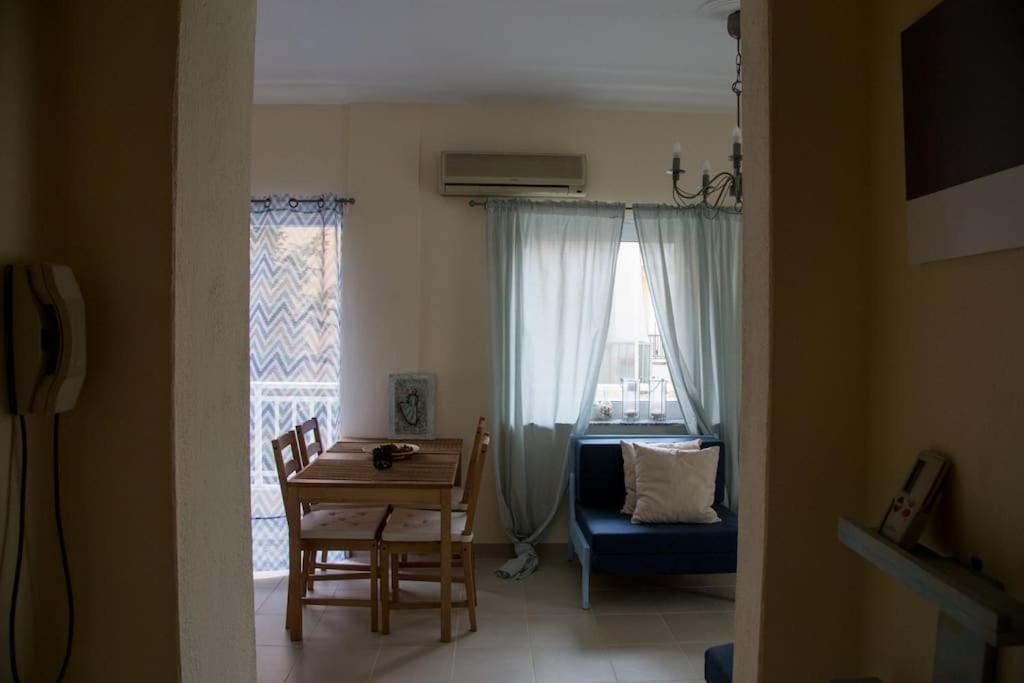 Blue Theros Apartments Paralia Dionisiou Exterior foto